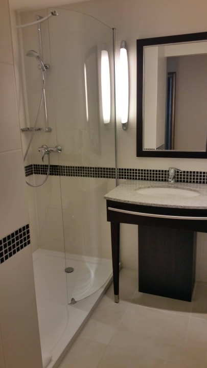 Bad Hampton by Hilton Berlin City West