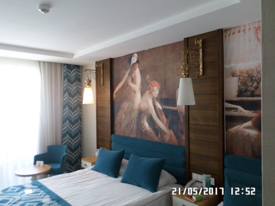 Zimmer Dream World Resort & Spa