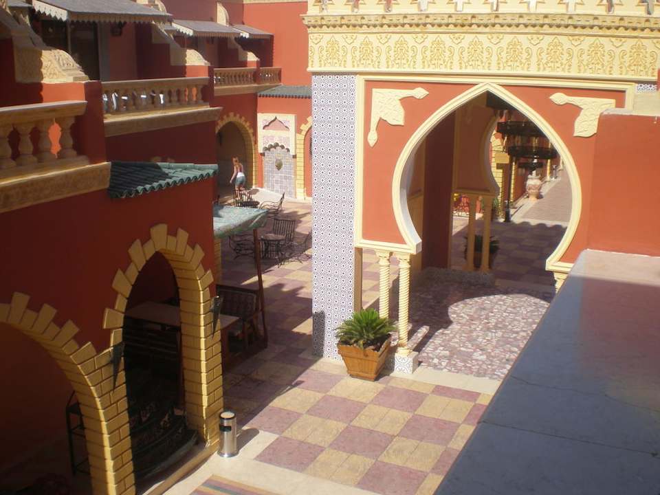 Das war unsere Ausblick aus´n Hotelzimmer Pickalbatros Alf Leila Wa Leila Resort - Neverland Hurghada