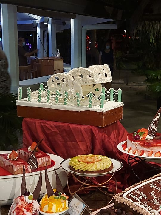 Gastro Embudu Village