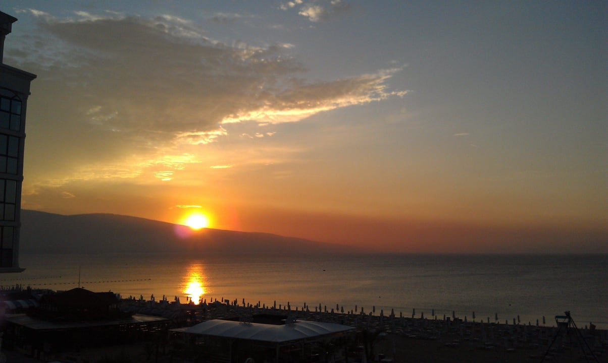 Sonnenaufgang am Sonnenstrand Chaika Beach & Spa Hotel