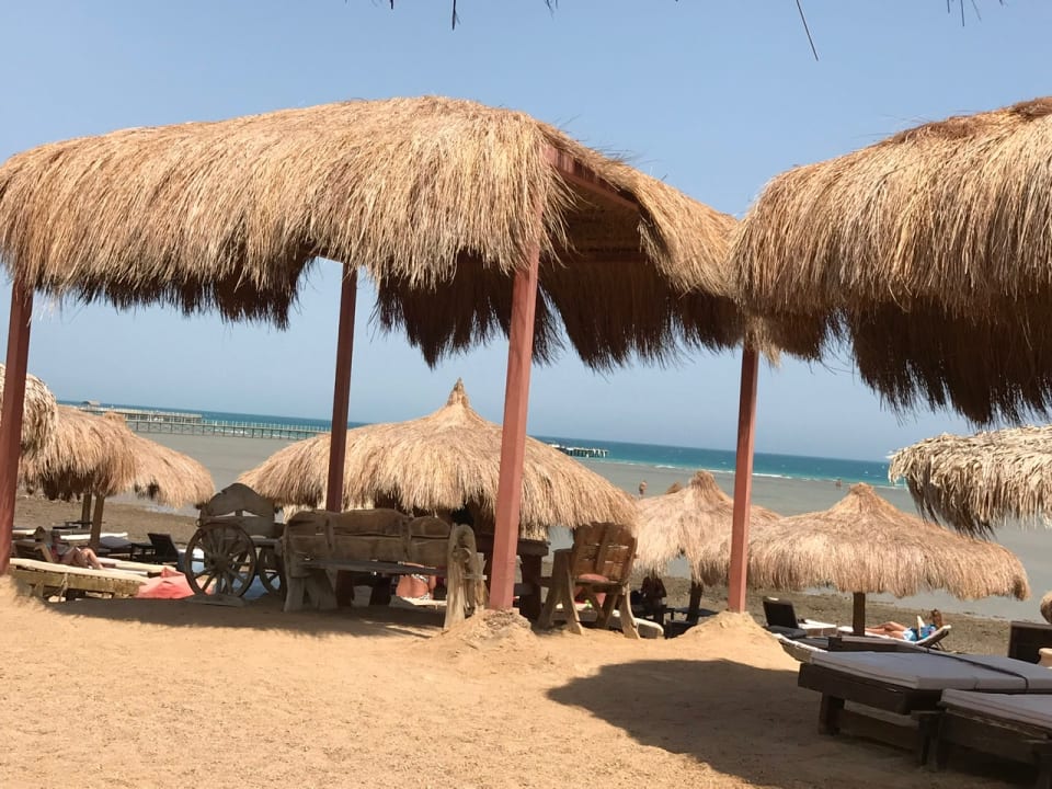 Strand Hotel Caves Beach Resort (Adults Only)