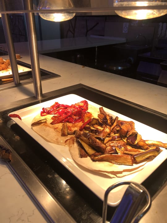Gastro Kamelya Aishen Club