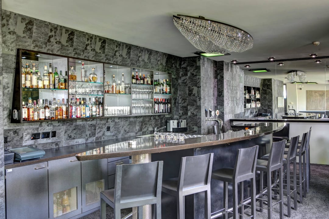 EAST END BAR Hotel Domicil Swiss Quality