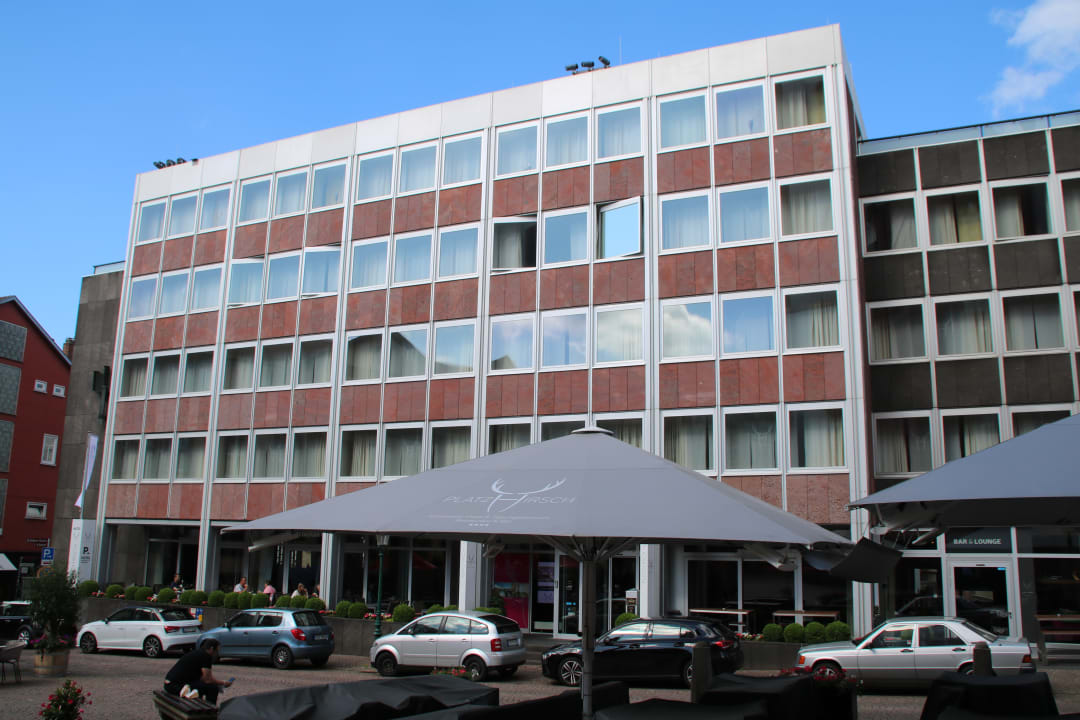 Außenansicht Hotel Platzhirsch