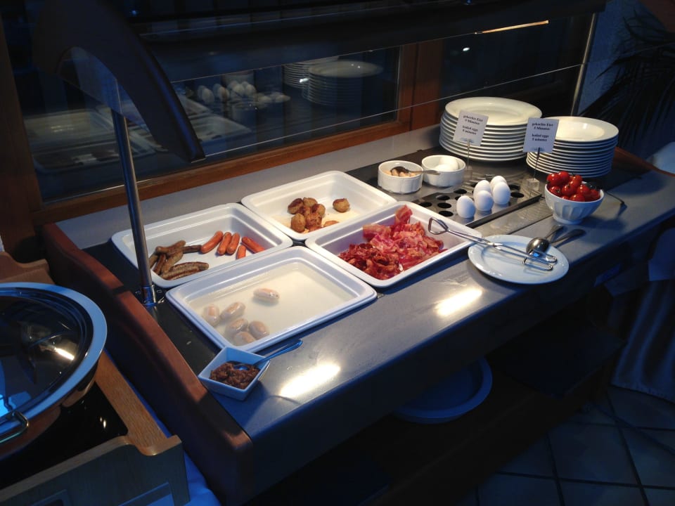 Frühstücksbuffet Hotel Empfinger Hof, Sure Hotel Collection by Best Western