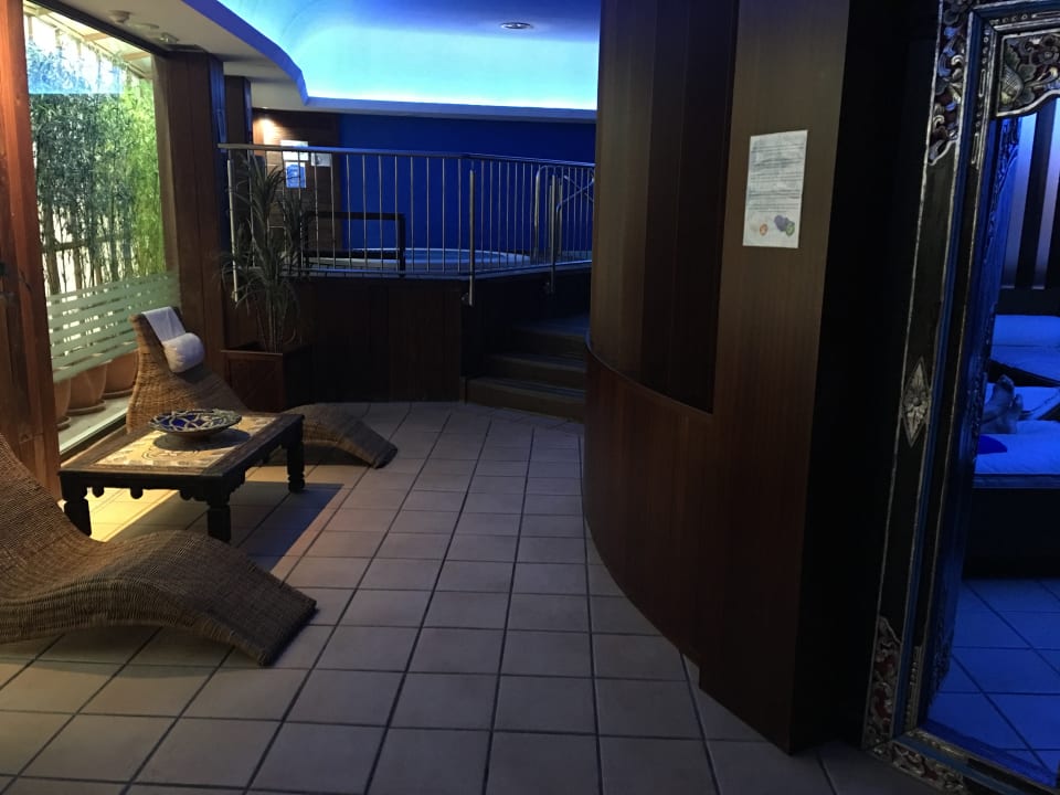 Nicht nochmal Hotel Escorial? Bull Escorial & Spa