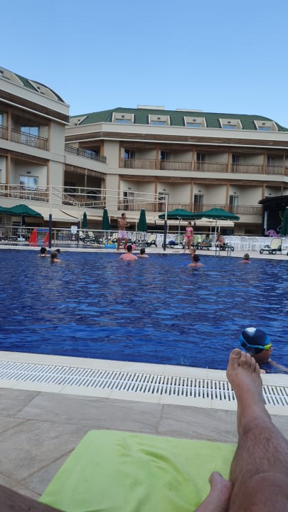 Pool Can Garden Resort