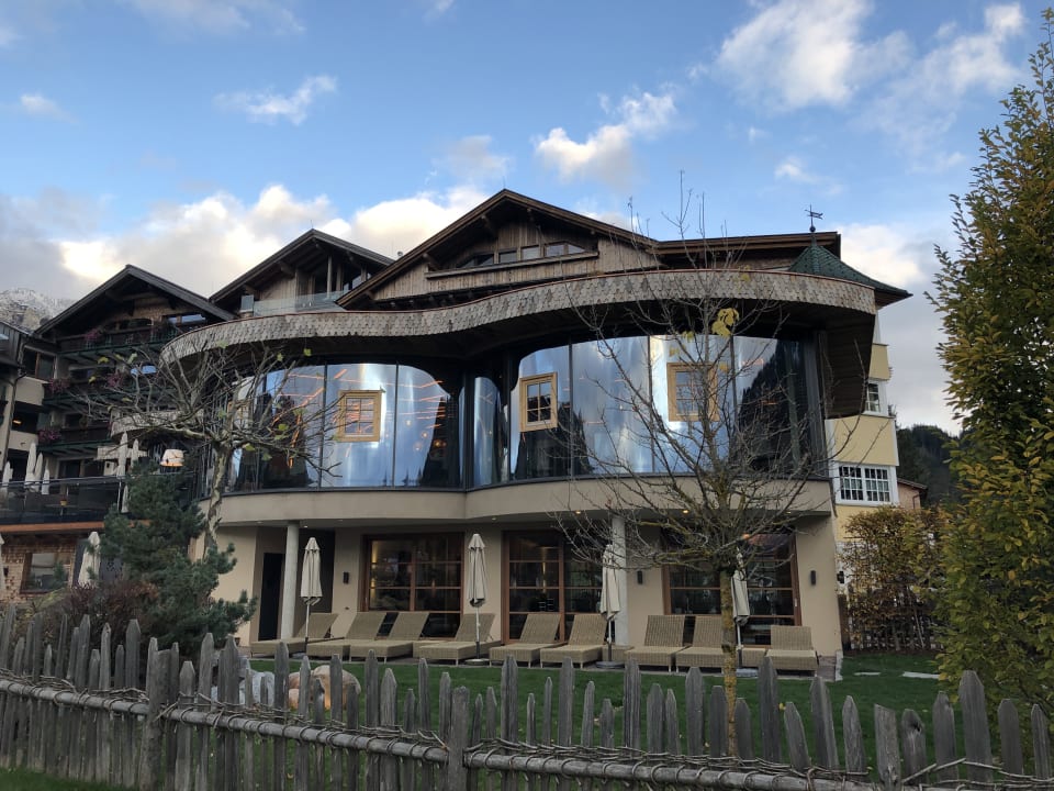 Außenansicht Wellnesshotel Engel