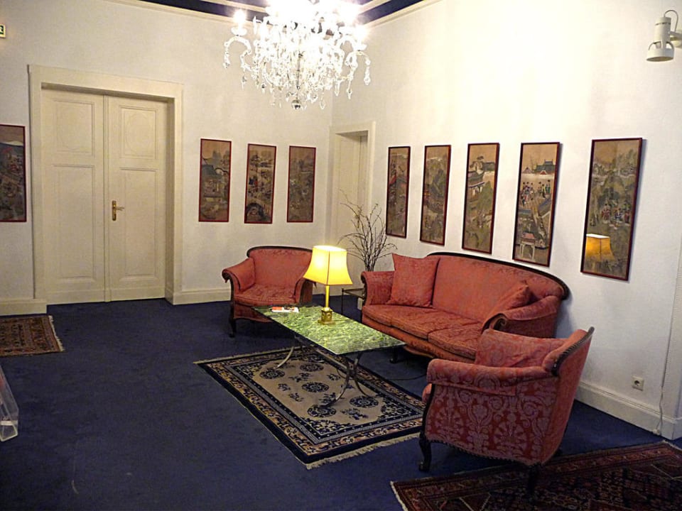 Rezeption Hotel Midi Inn City West am Kurfüstendamm