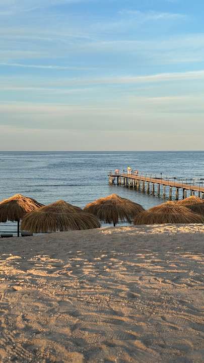 Strand Sentido Naga Bay