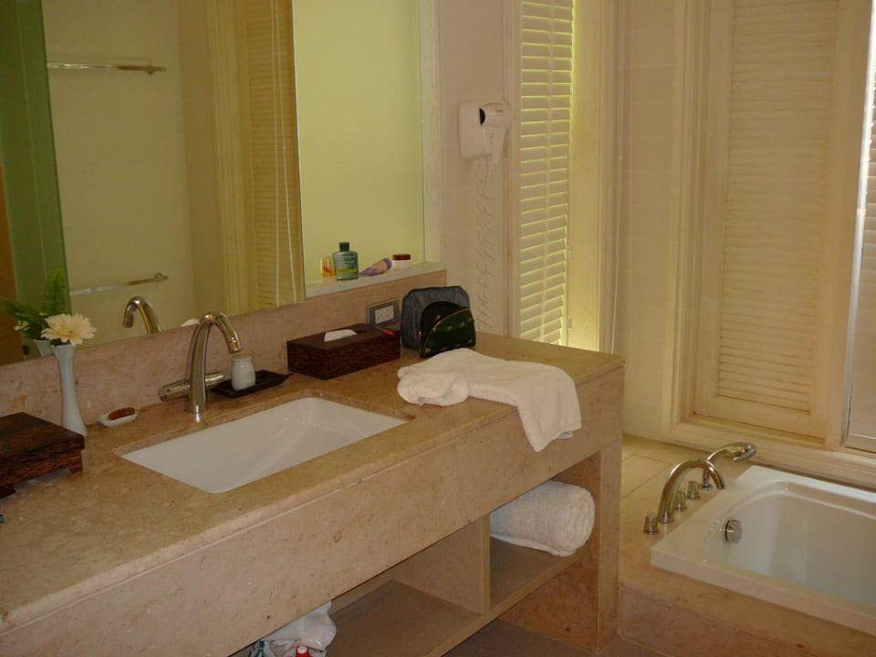 Blick ins Bad Hotel Rest Detail Hua Hin