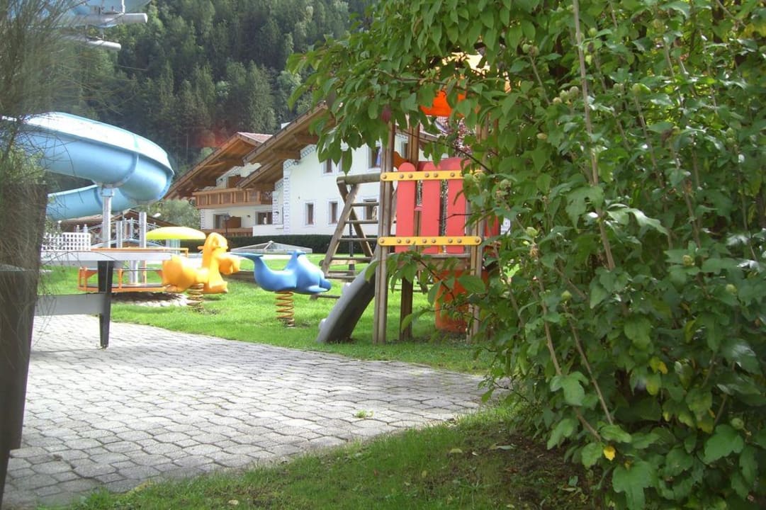 Spielplatz STROBLHOF Active Family SPA Resort