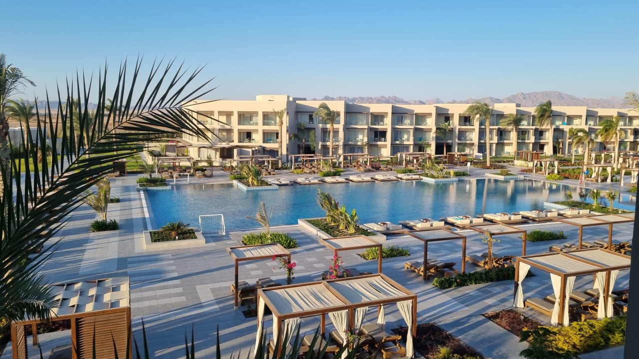 Pool Steigenberger Resort Ras Soma