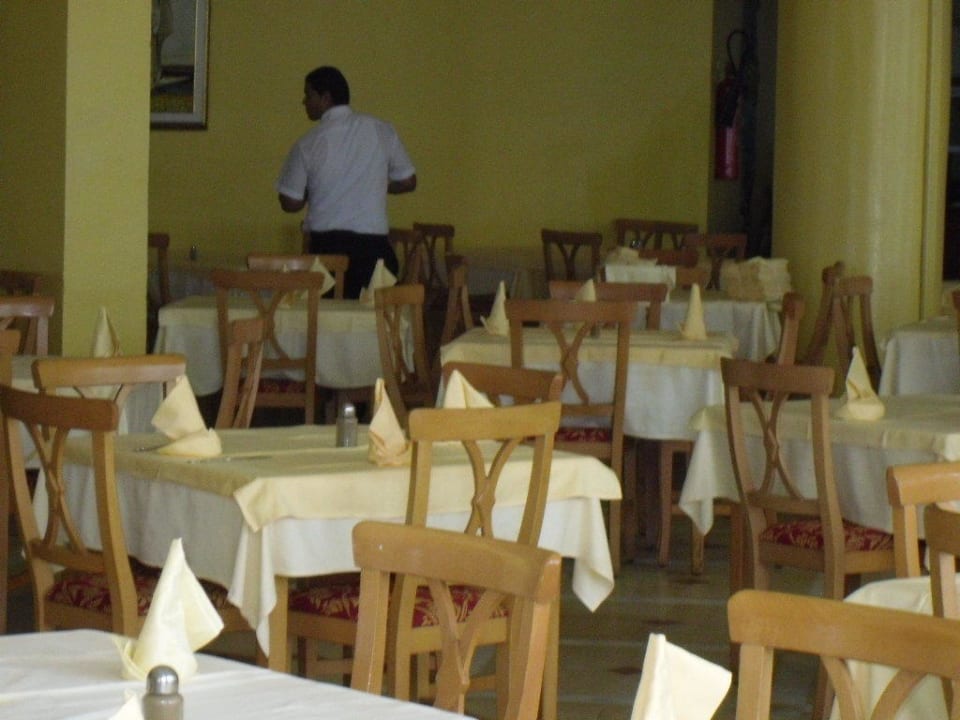Sehr sauber und einladend Hotel El Mouradi Skanes Beach