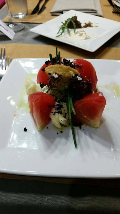 Tomaten-Mozarrella-Salat  HVD Viva Club Hotel