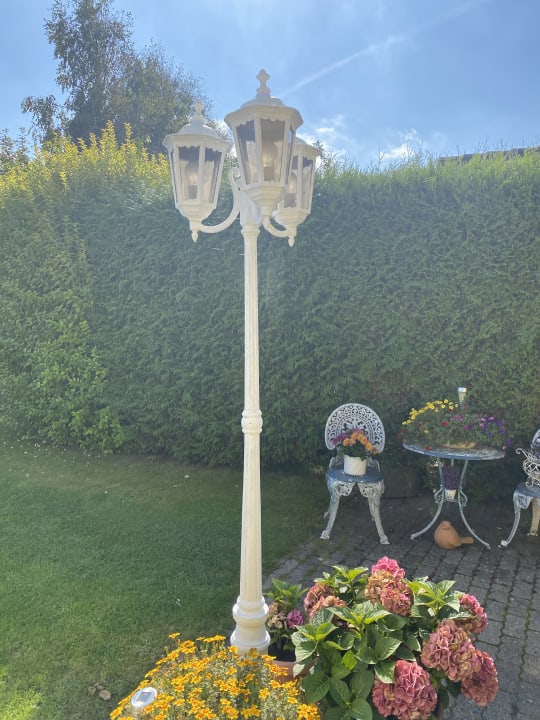 Außenansicht Pension Villa Kunterbunt