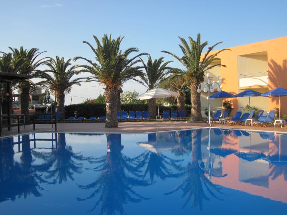 Poolanlage Rethymno Village
