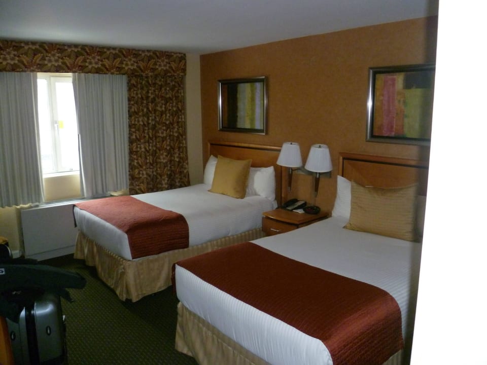 Saubers Doppelzimmer The Skyline Hotel New York