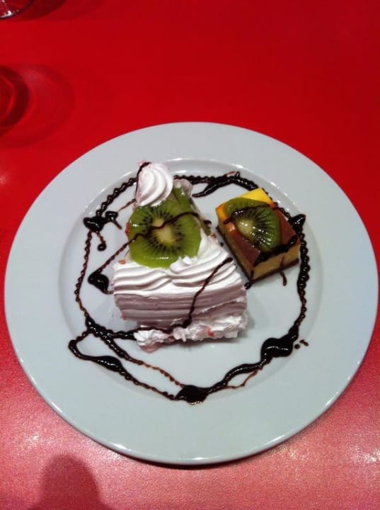 Dessert Hotel SU & Aqualand