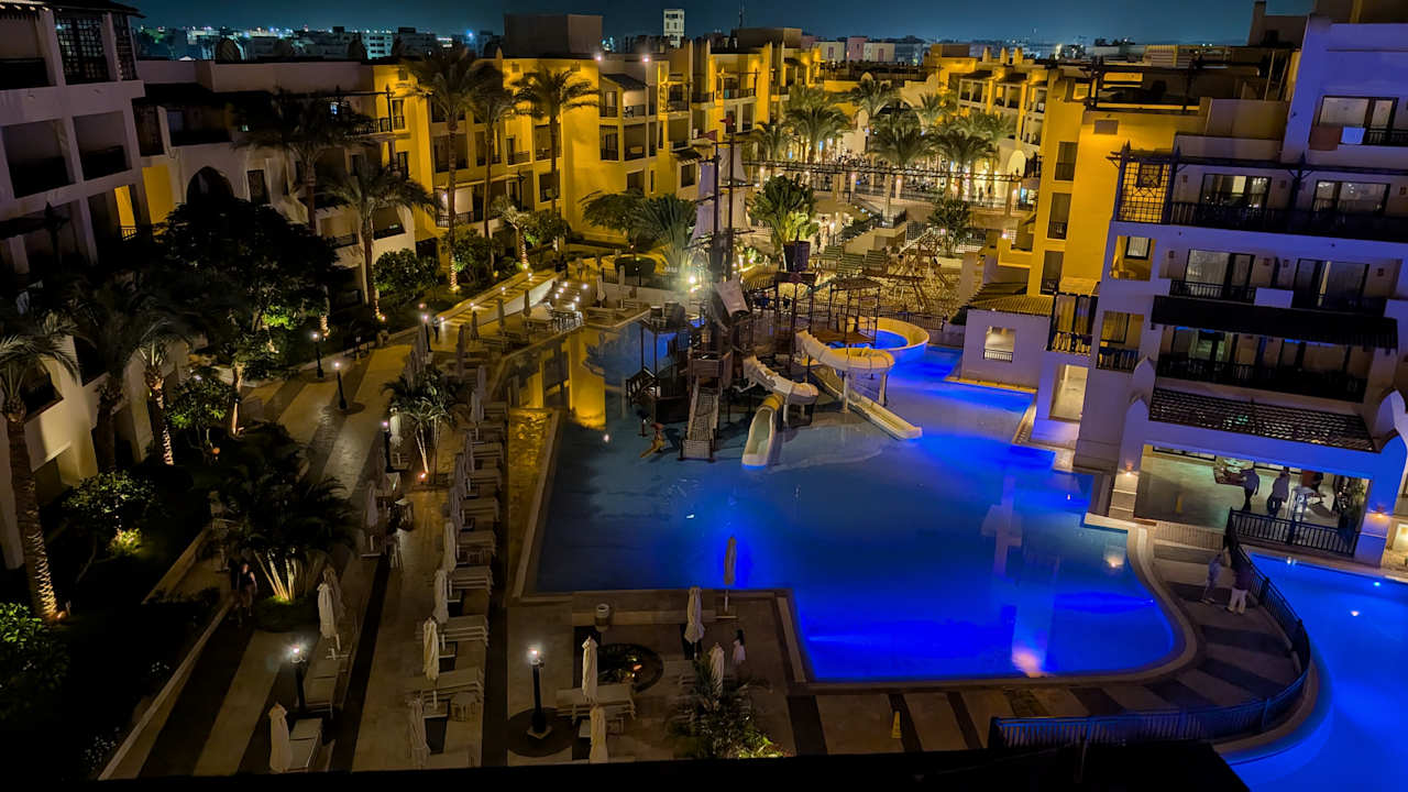 Pool Steigenberger Aqua Magic