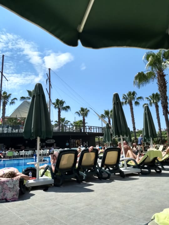 Pool Can Garden Resort