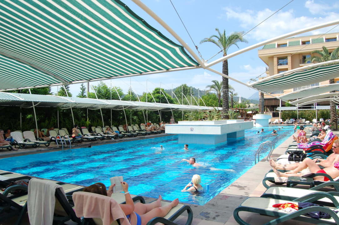 Pool Teil 2 Crystal De Luxe Comfort Collection