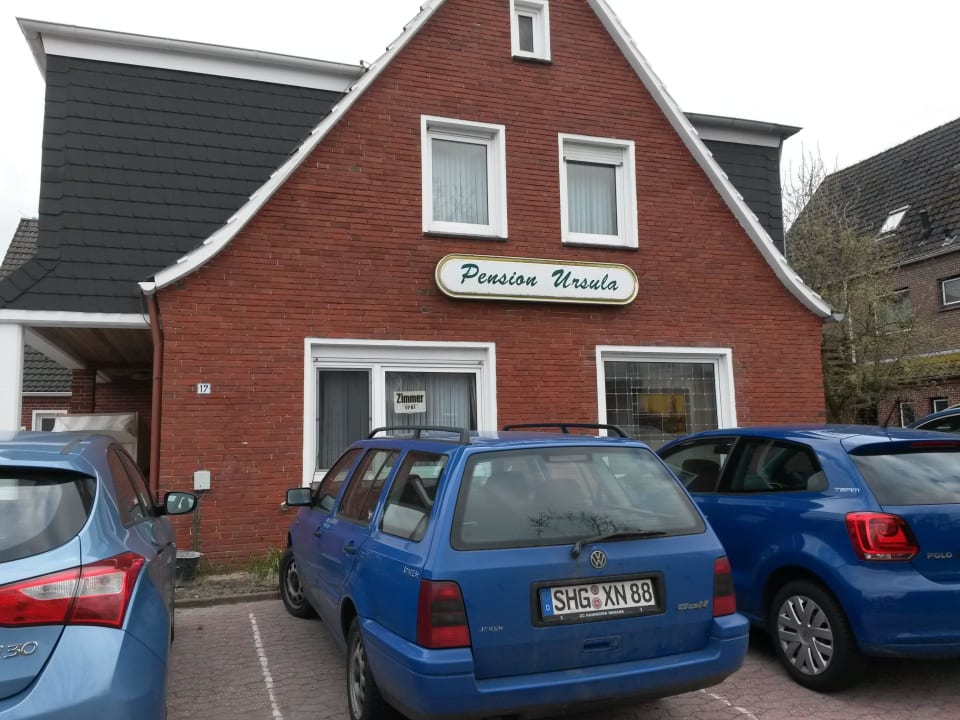 Straßenseite Pension Ursula