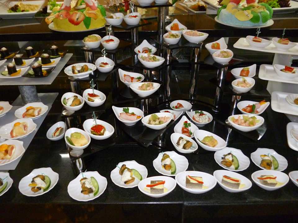 Das Buffet am Abend Hotel Delphin Imperial