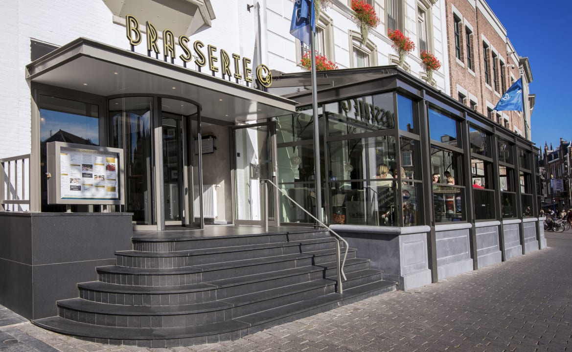 Außenansicht Golden Tulip Hotel Central