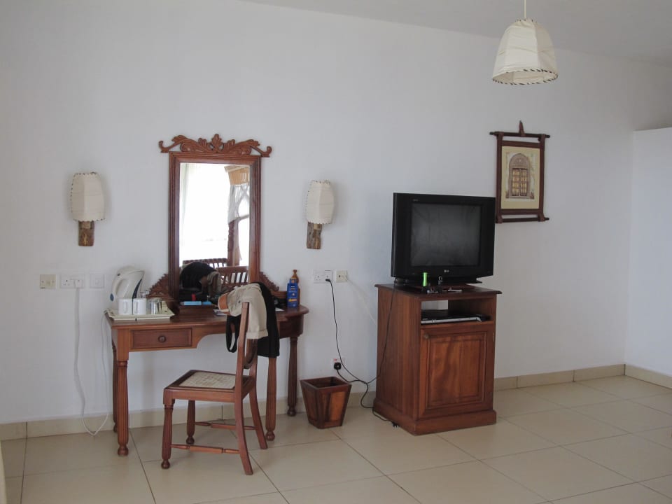 TV, Kühlschrank... Royal Zanzibar Beach Resort