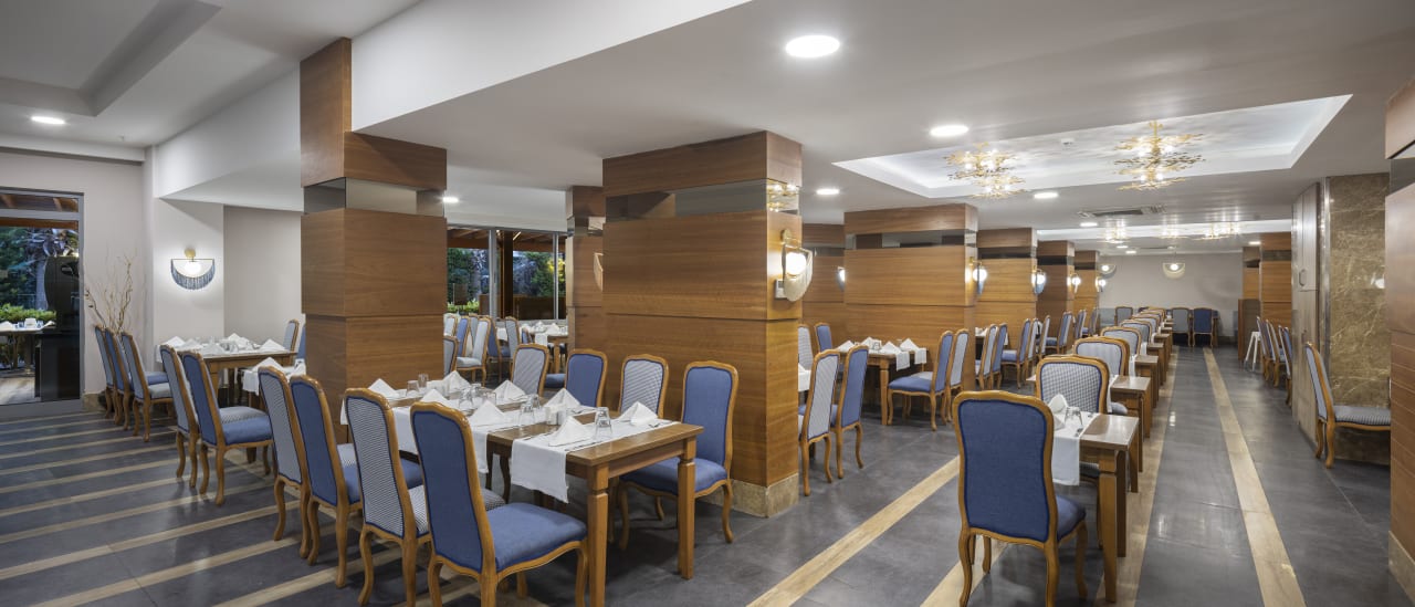 Gastro Wyndham Garden Lara