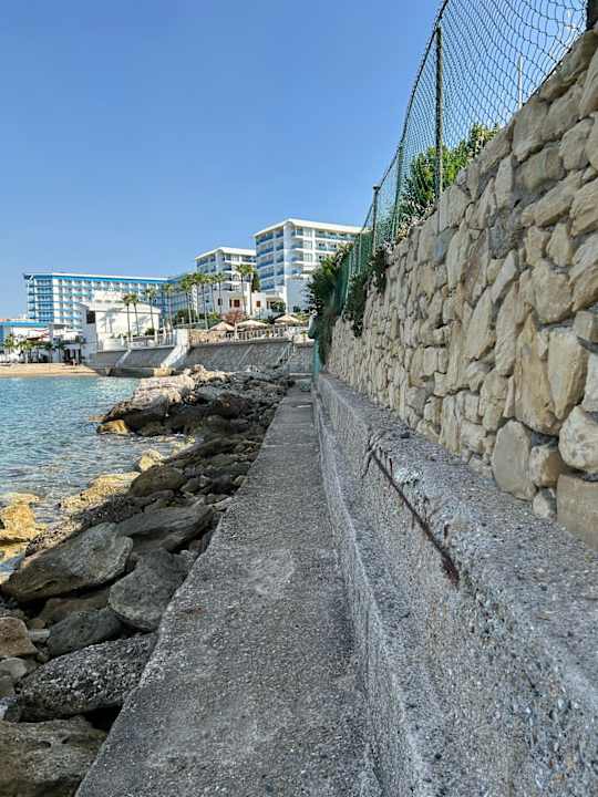 Sonstiges Azura Deluxe Resort & Spa Hotel