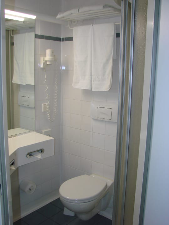 Bad IntercityHotel Hamburg-Altona