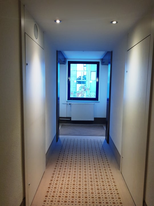 Sonstiges Essential by Dorint Frankfurt-Niederrad