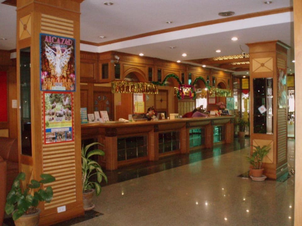 Rezeption Lek Hotel Pattaya
