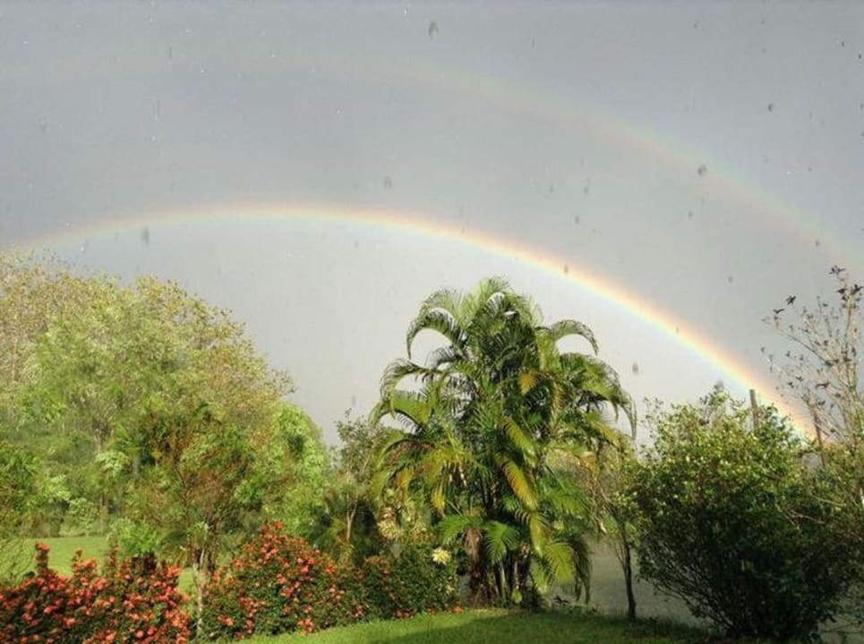 Raimbow Nok's Garden Resort