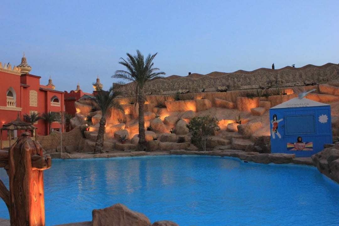 Aktywny basen Pickalbatros Alf Leila Wa Leila Resort - Neverland Hurghada