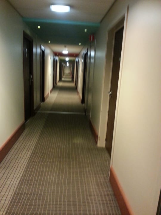 Flur 4. Etage Hotel Novotel Luxembourg Centre