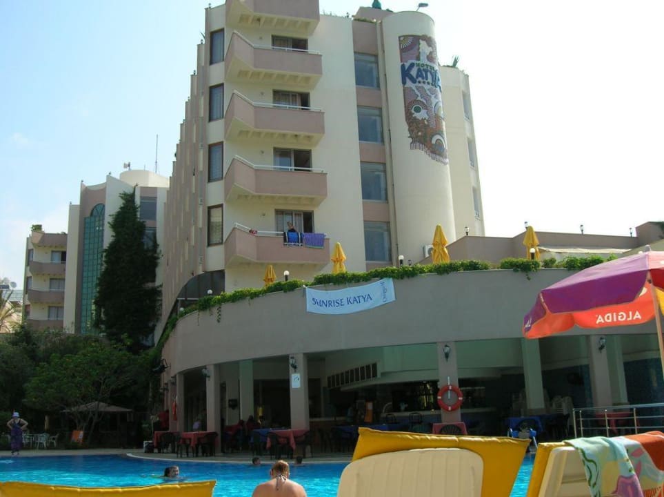 Hotelvorderansicht Kaila Beach Hotel