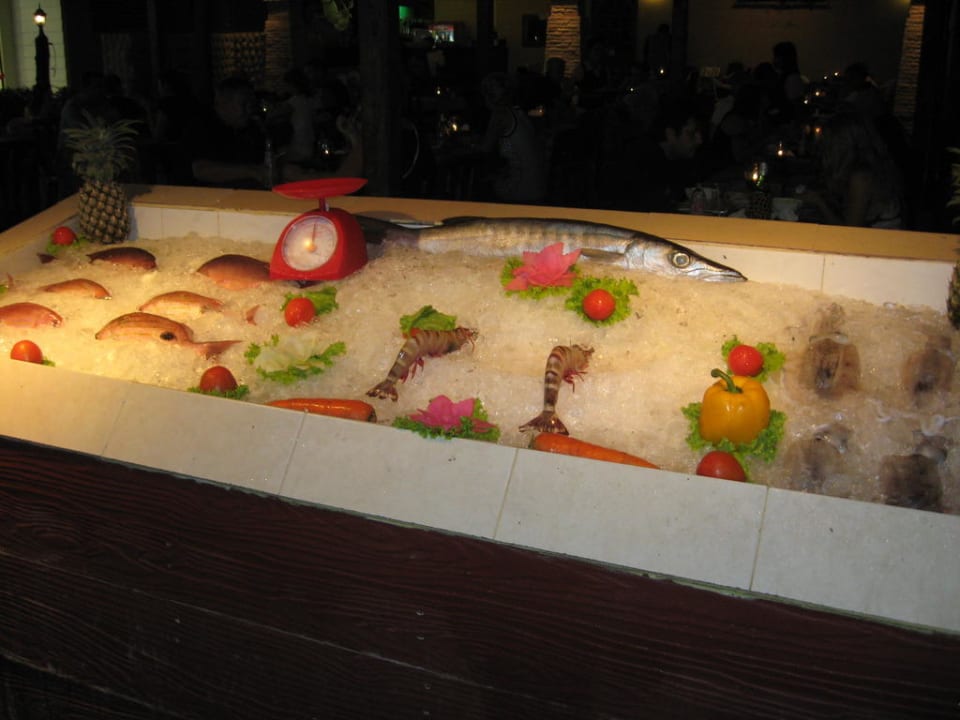 Fangfrischer Fisch im Mali La Flora Khao Lak