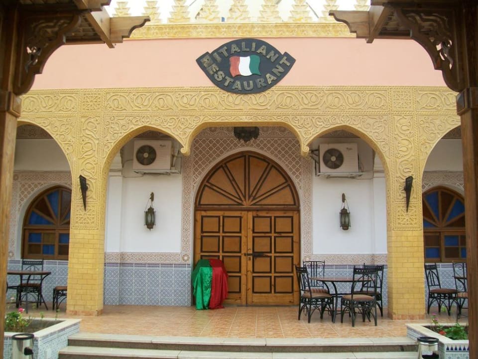 Ital.  Restaurant ohne Voranmeldung Pickalbatros Alf Leila Wa Leila Resort - Neverland Hurghada