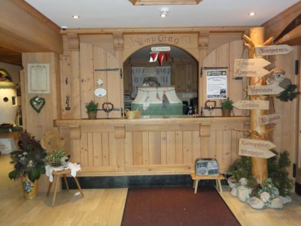 Rezeption Gramai Alm alpengenuss & natur spa