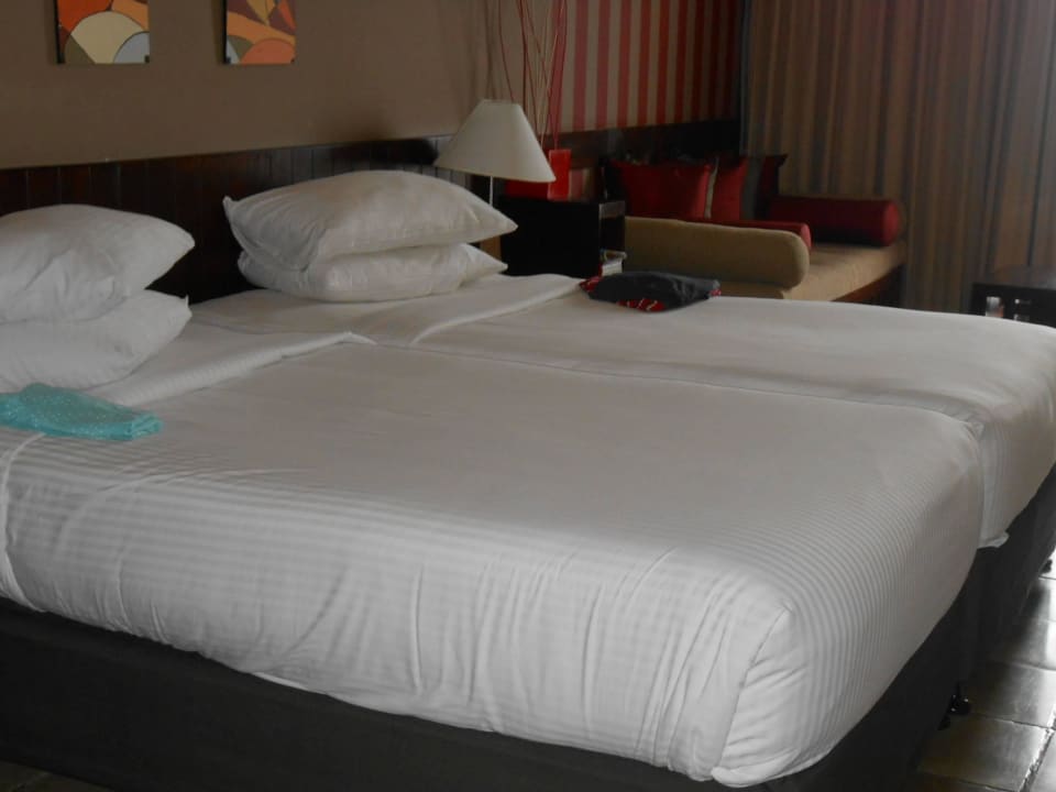 Bett Turyaa Kalutara