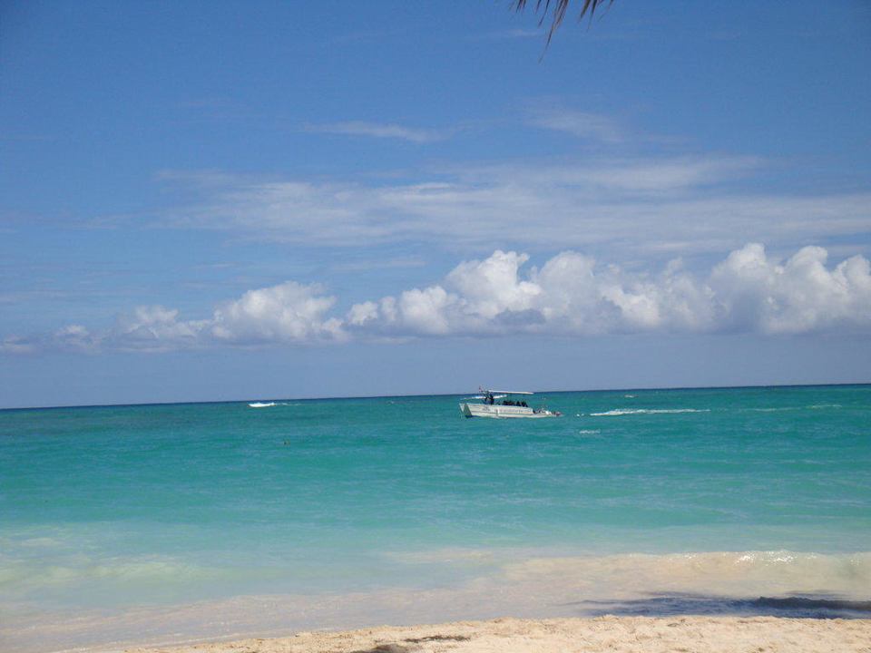 Am Strand, schöner gehts nicht mehr Hotel Grand Palladium Palace Resort, Spa & Casino