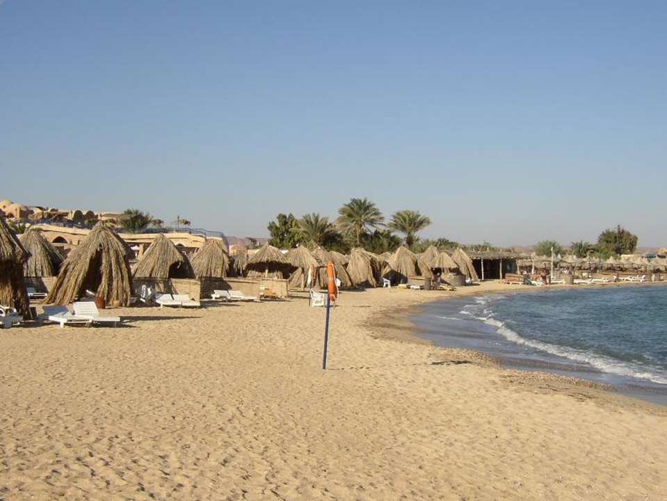 Plaża Pensée Royal Garden Beach Resort