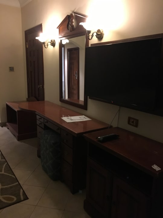 Zimmer mit Verbindungstür zum Nachbarzimmer Titanic Resort & Aqua Park