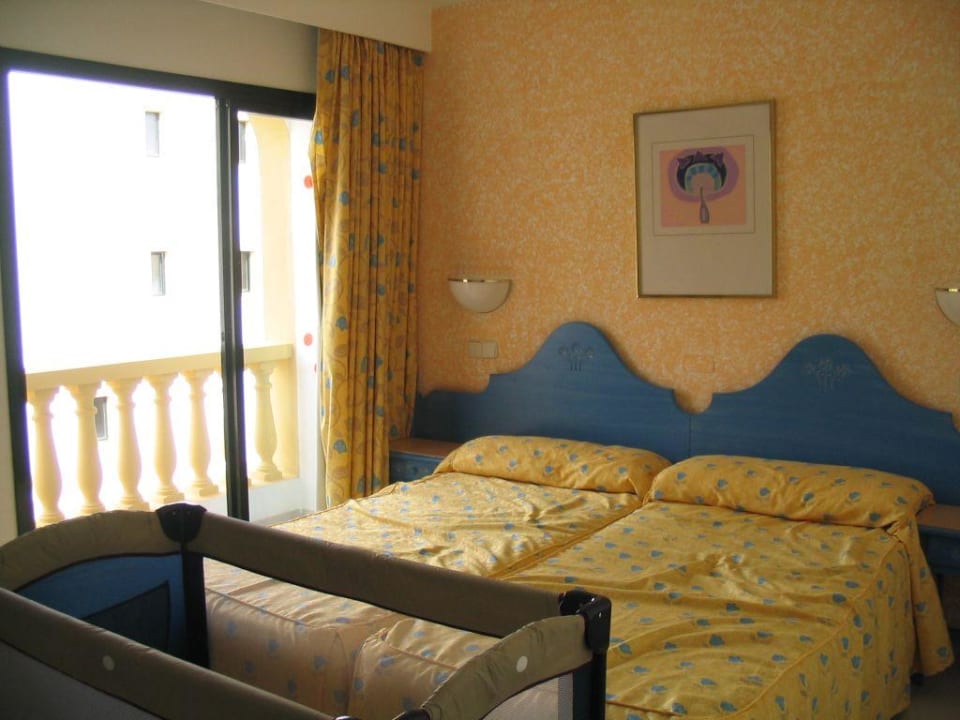 Schlafzimmer Royal Son Bou Family Club
