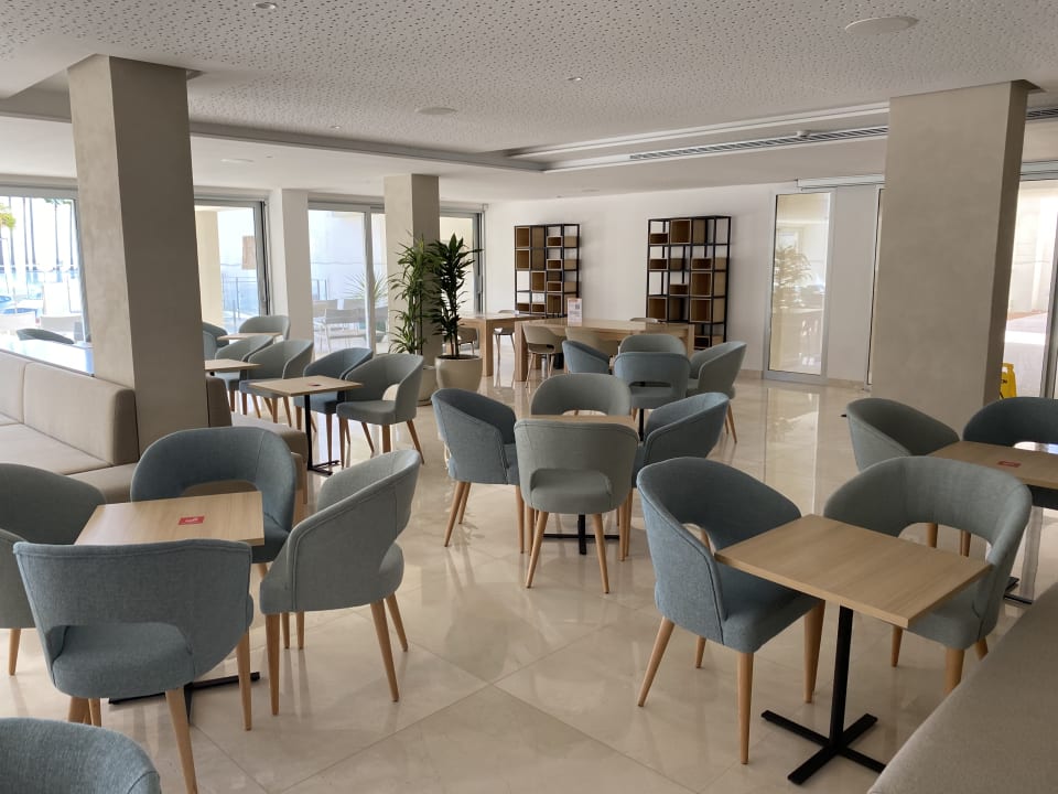 Lobby Hipotels Mediterraneo Club