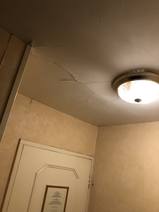 Zimmer Hotel Berjaya Eden Park